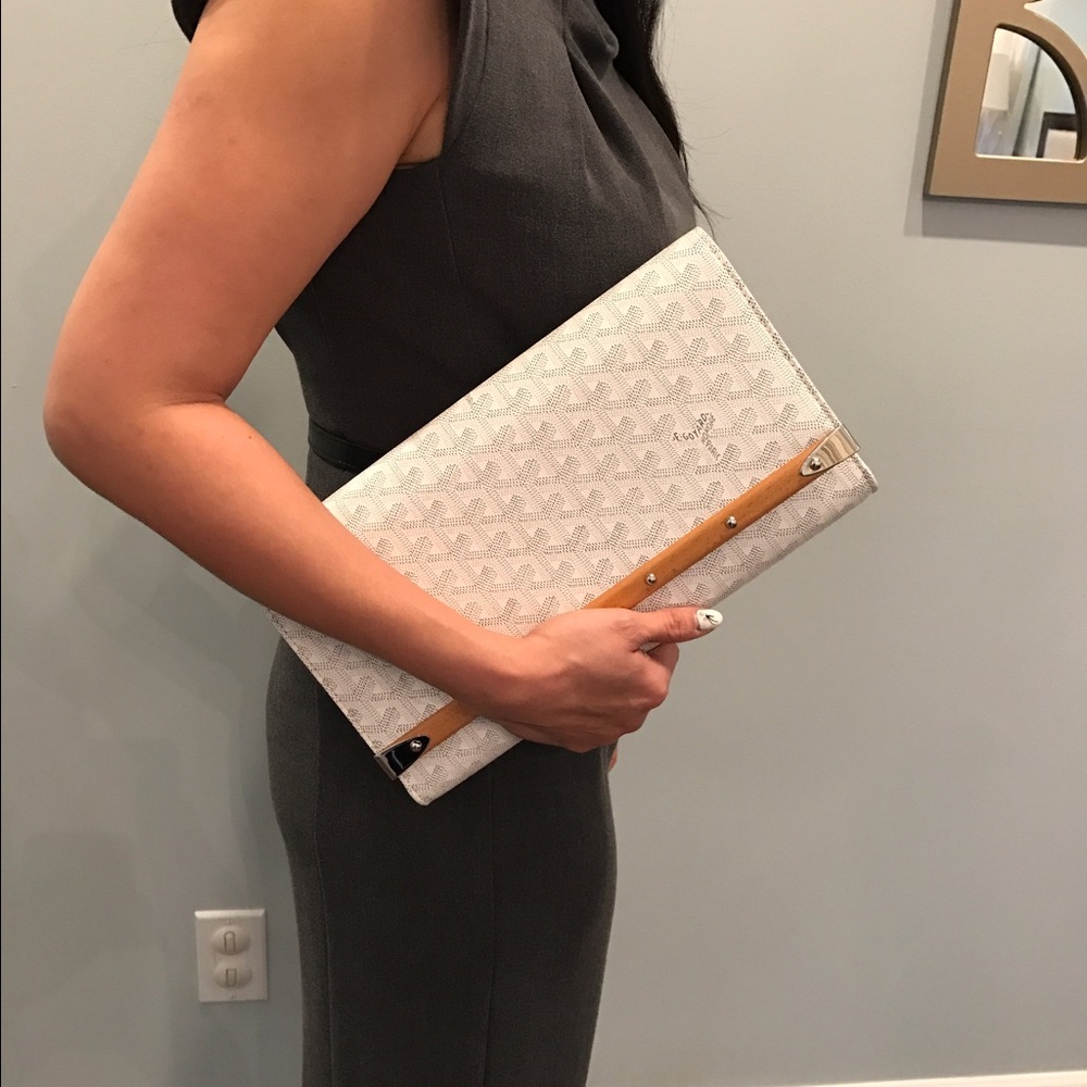 Brand new white Goyard Monte Carlo Bois Clutch