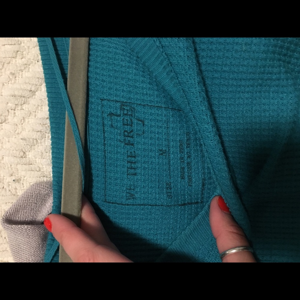 Free People long sleeve size M - Picture 3 of 3