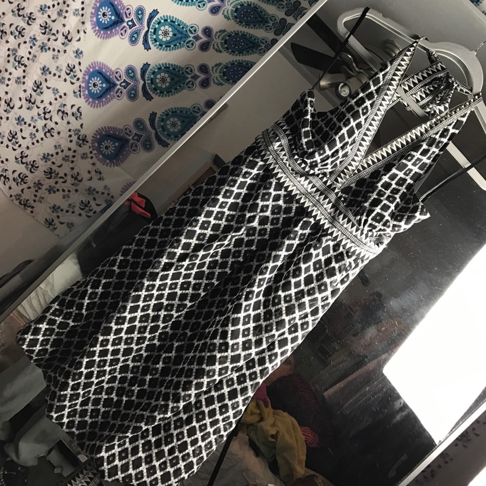 BCBG Maxazria cruise/summer Ladies dress