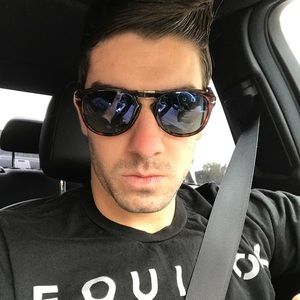 Meet your Posher, Raffi