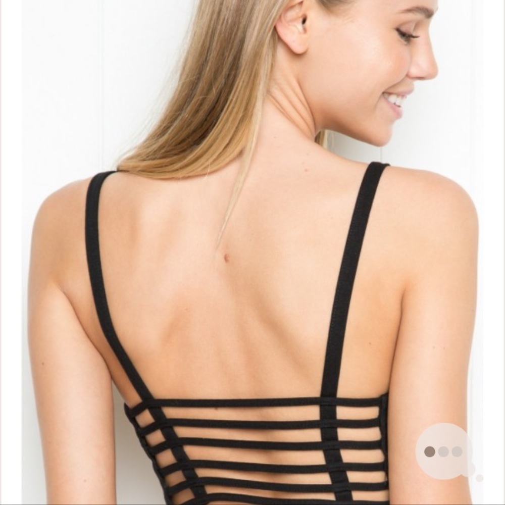 Brandy Melville Chiyo Top