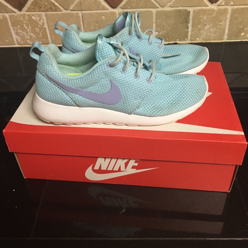 Nike roshe run blue