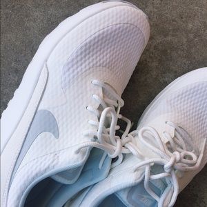 Women's Nike air max thea
