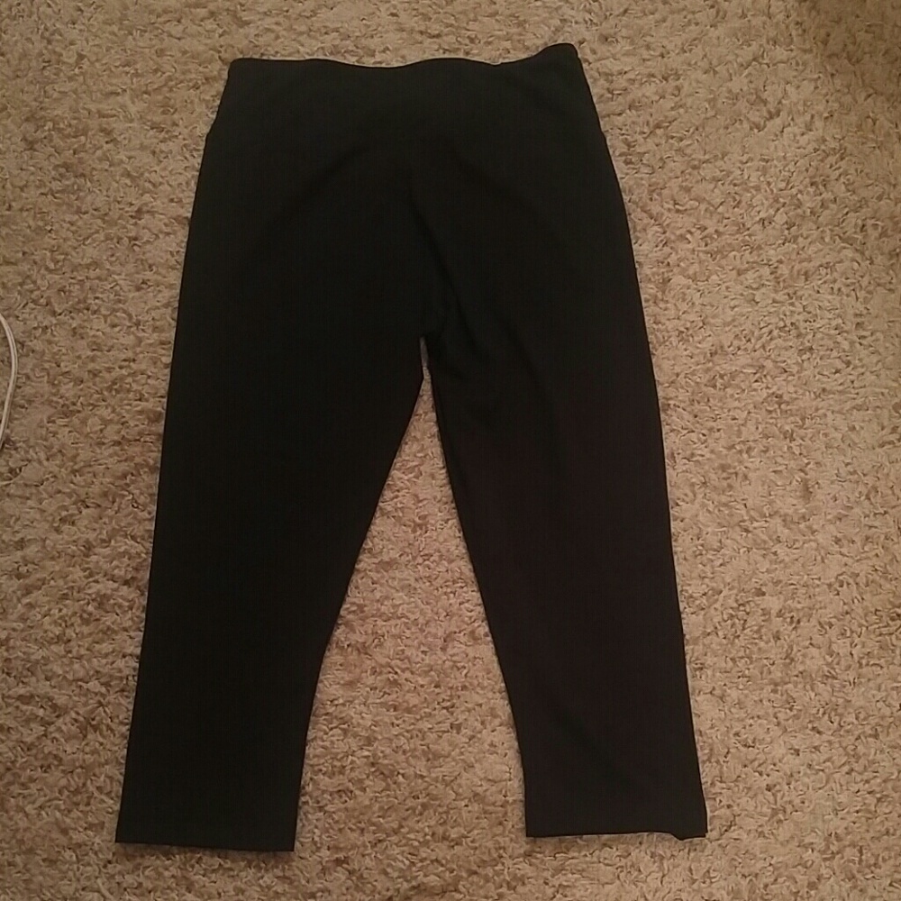 Yoga pants size M