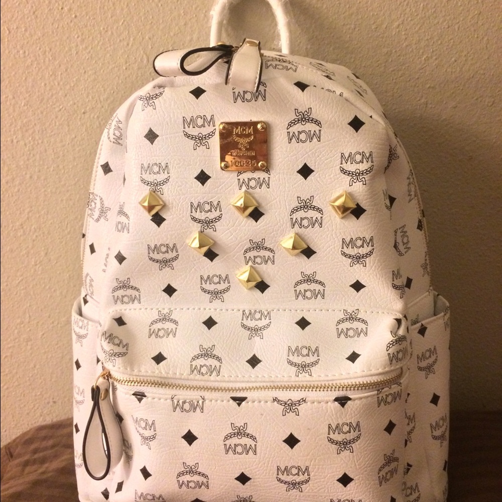 New beautiful white mcm stark backpack