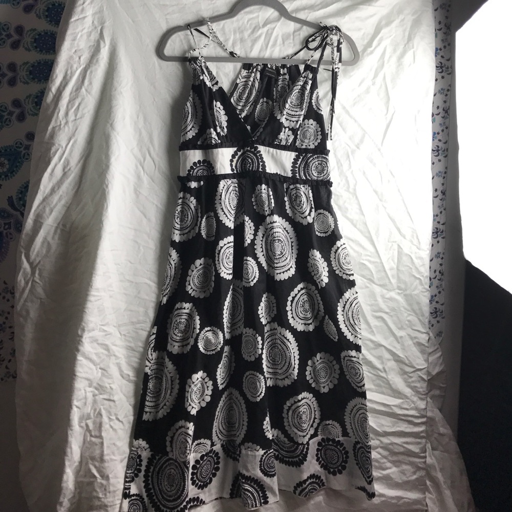 BCBG Maxazria doilie cotton summer dress