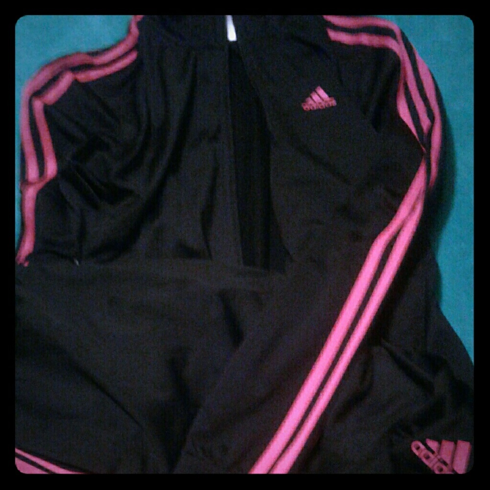 Adidas track/sweat suit