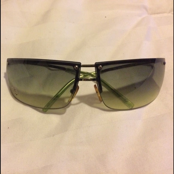 Authentic Gucci sunglasses w/Swarovski- Vintage! - Picture 2 of 5