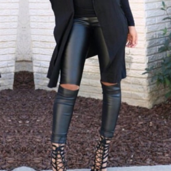 ✨FINAL SALE!✨Faux Leather Bottoms | NWT - Picture 3 of 3