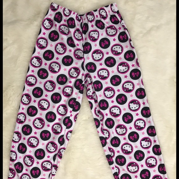 Hello Kitty Pajama Sleepwear - Picture 6 of 6