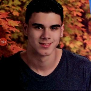 Meet your Posher, Zackary