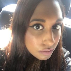 Meet your Posher, Farrah