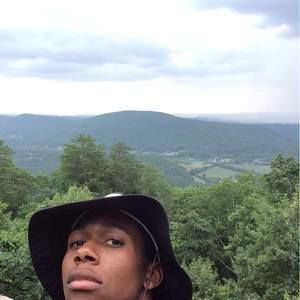 Meet your Posher, Cedric