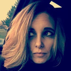 Meet your Posher, Kendra