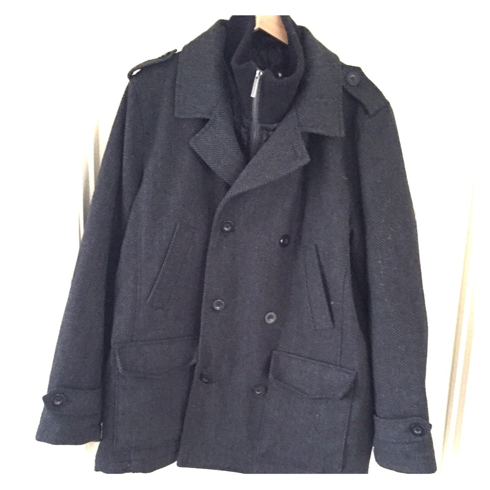 Pea coat