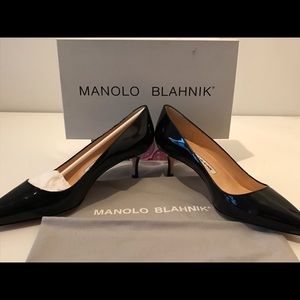New never been used Manook Blahnik shoes