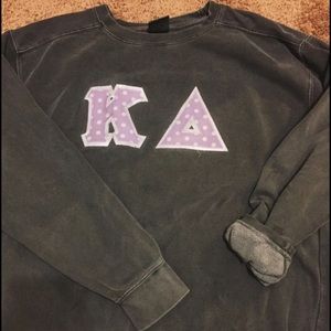 KAPPA DELTA CREST SWEATSHIRT