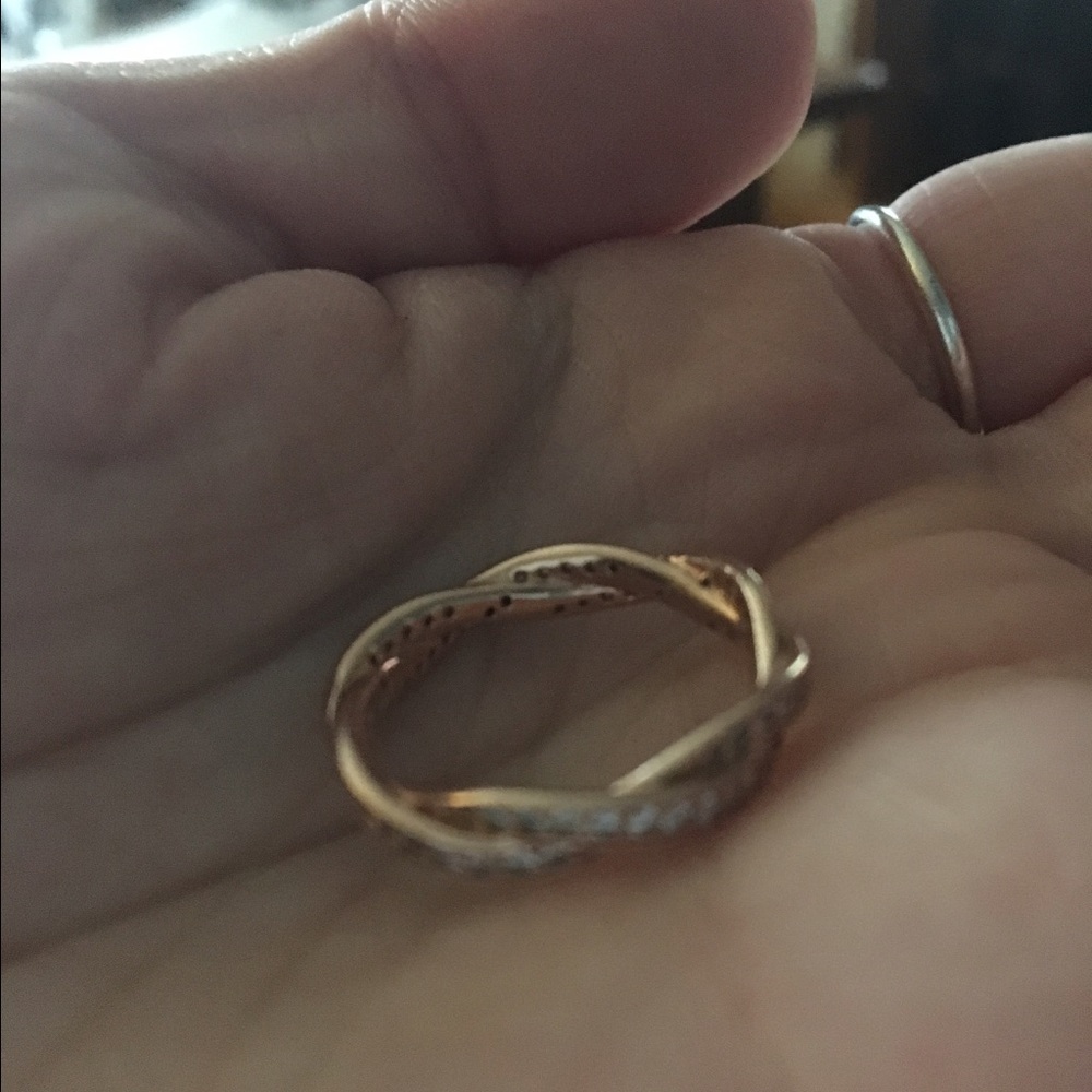 Rose gold pandora  ring (RESERVED UNTIL TOMORROW)