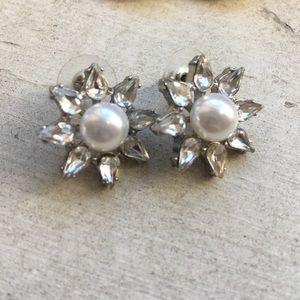 Silver and pearl earrings