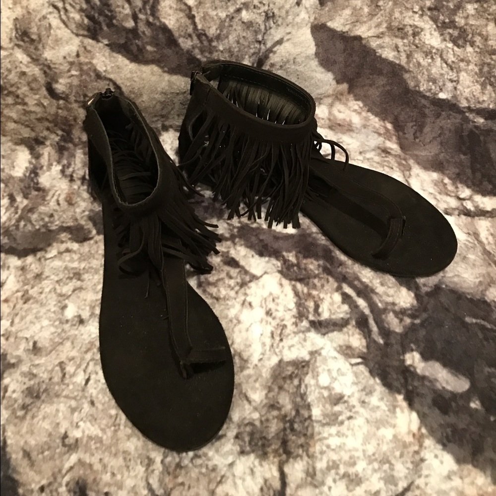 NWT NIB Flat Fringe Suede Sandals - Picture 3 of 6