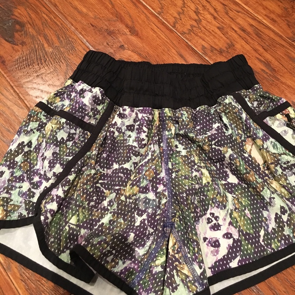 Lululemon Tracker Shorts