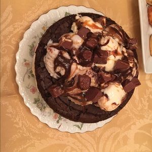 Meet your Posher, Lorraine