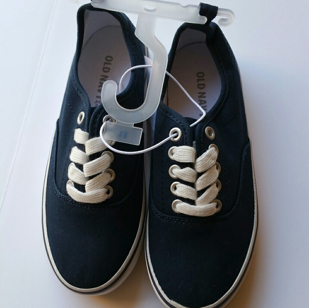 Old Navy blue kids sneakers .