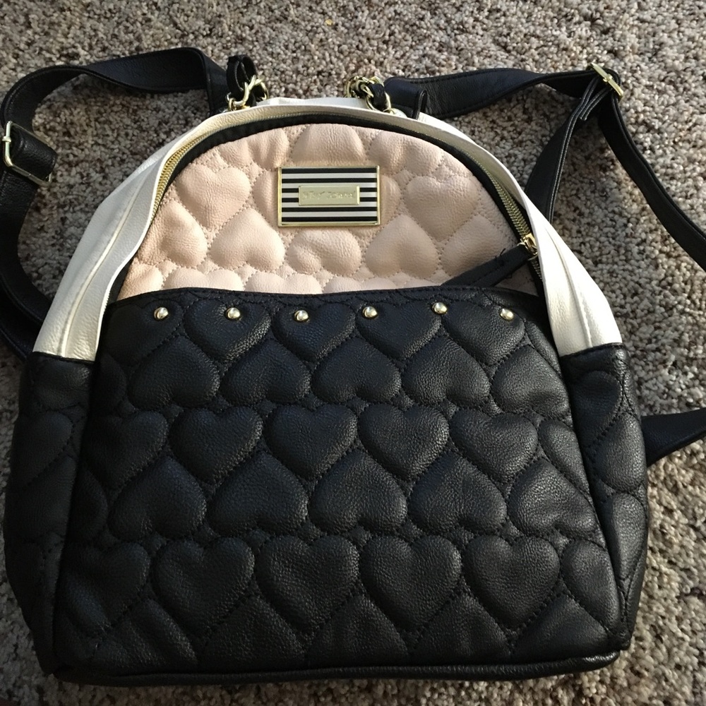 Cute Betsey Johnson bag