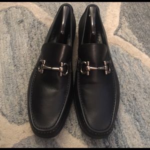 Ferragamo Loafer shoe 11.5E perfect condition!