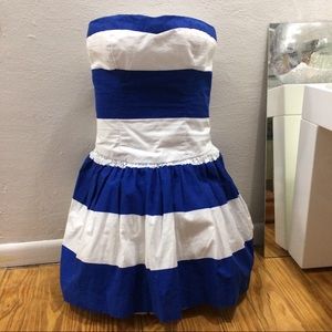 ☔️☔️ 3 FOR 10 SALE A&F strapless sundress