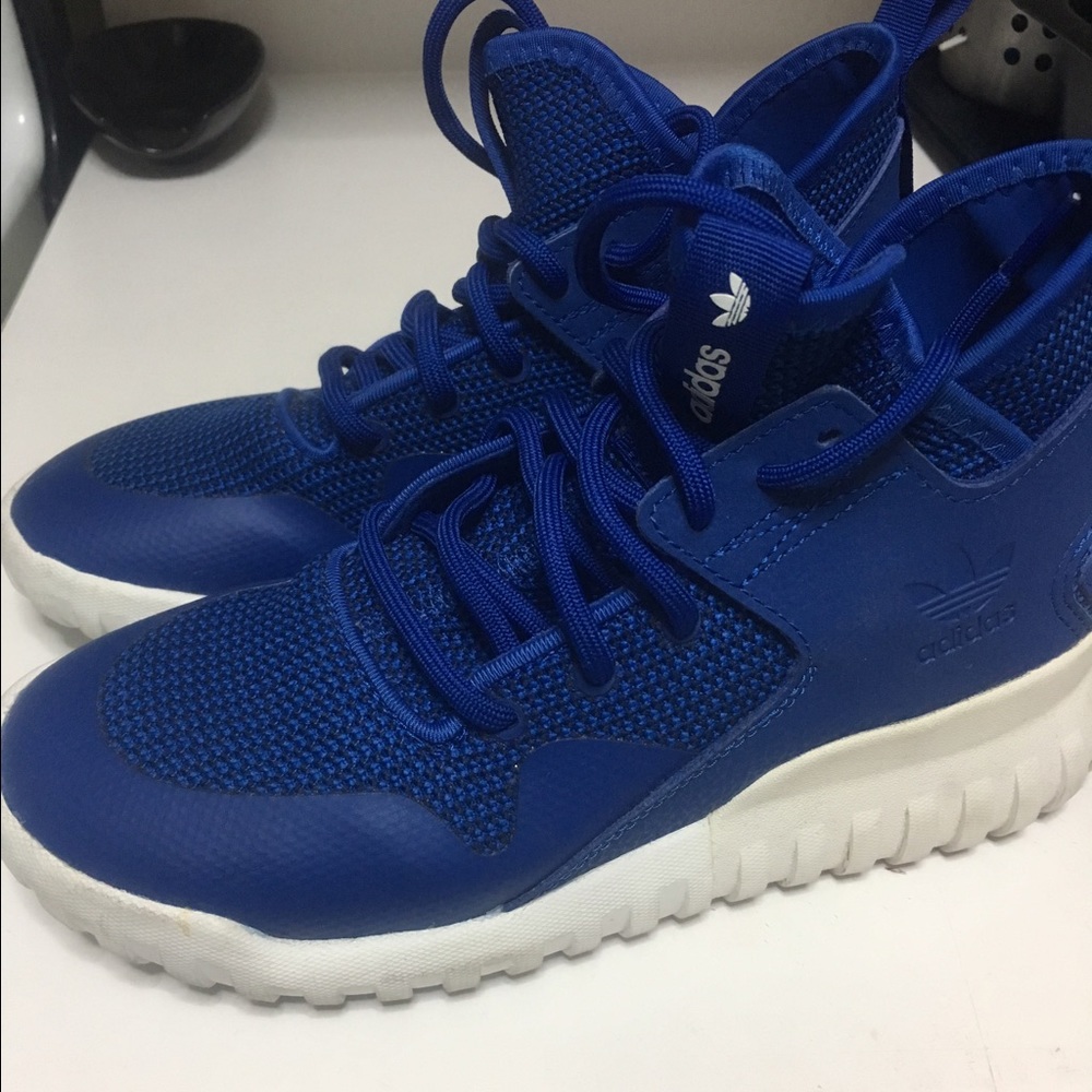 Adidas blue tubular. ( boys)