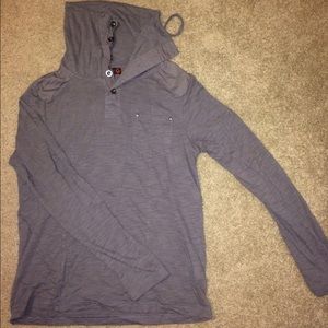 Guess long sleeve long neck shirt