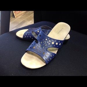 Croft&barrow worn once sandals