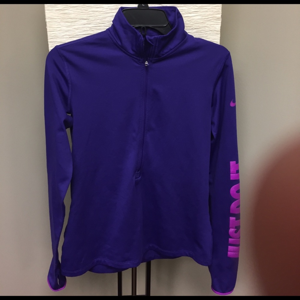 Nike pullover