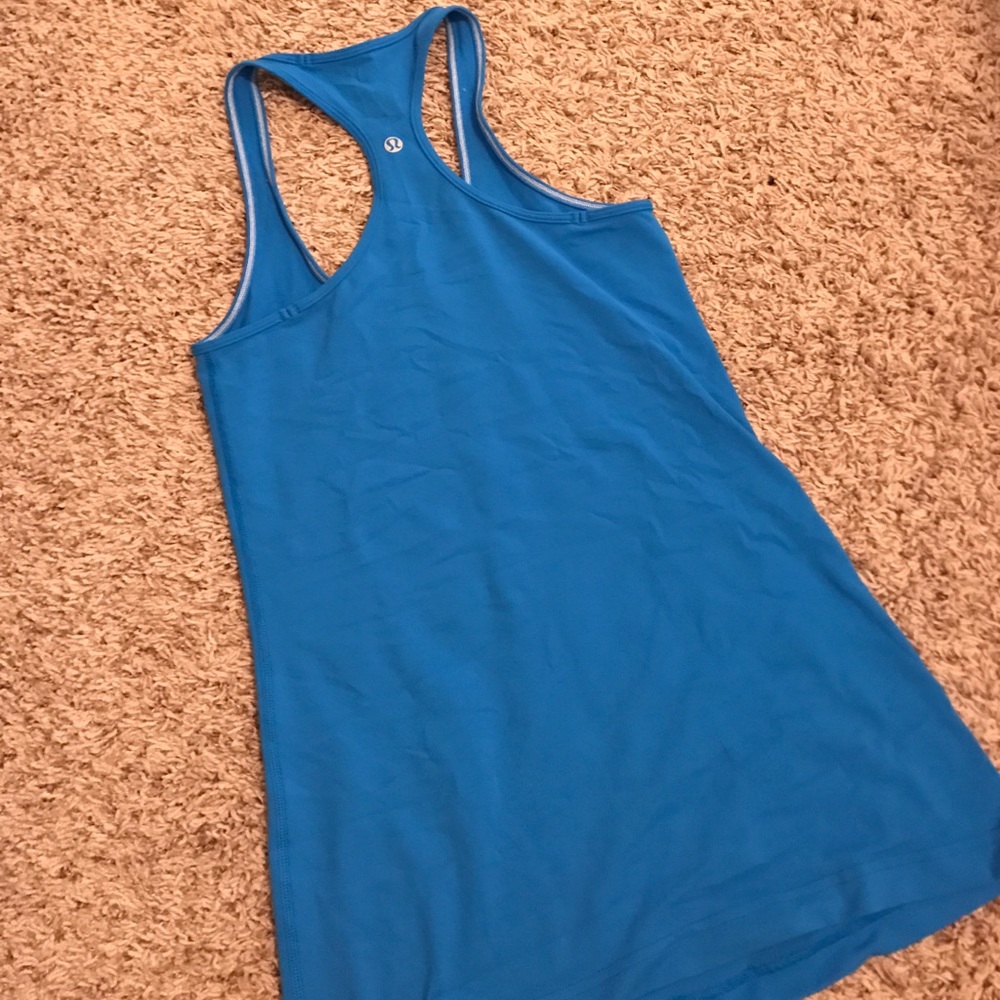Lululemon tank