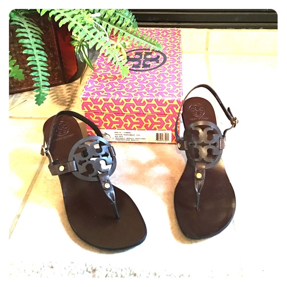 Tory Burch Shoes - ⬇️ Final Price Drop⬇️Tory Burch sandals