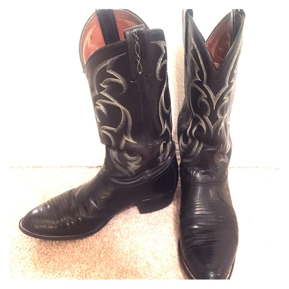 Black Tony Lama Lizard  Boots! main image 4