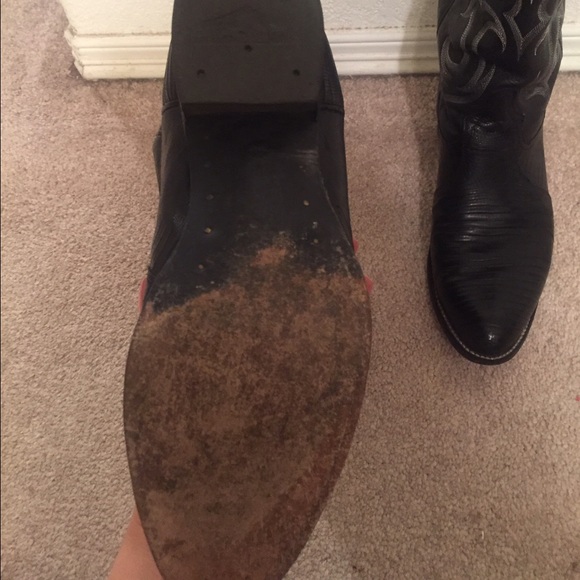Black Tony Lama Lizard  Boots!