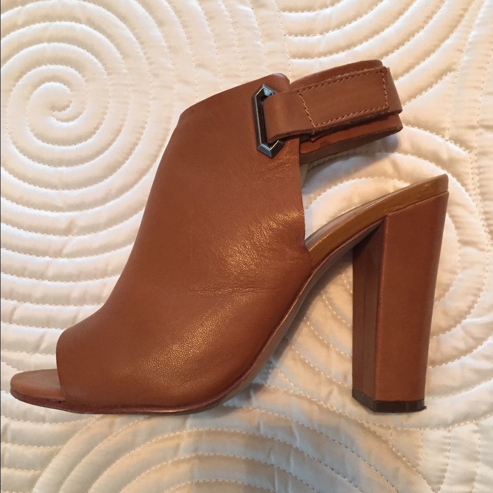 ALDO Shoes