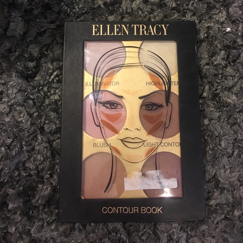 Ellen Tracy Contour Book