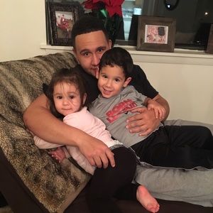 Meet your Posher, Deven