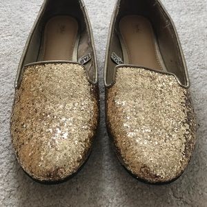 Sparkling gold flats