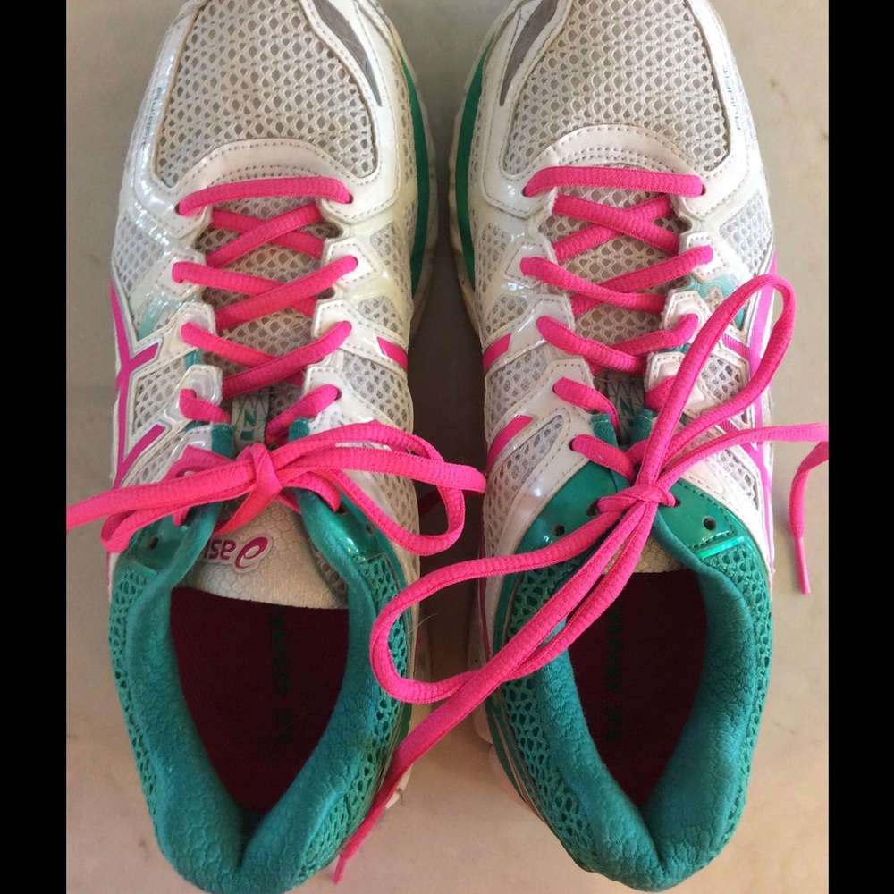 Asics Gel-Kayano 21 - barely worn!
