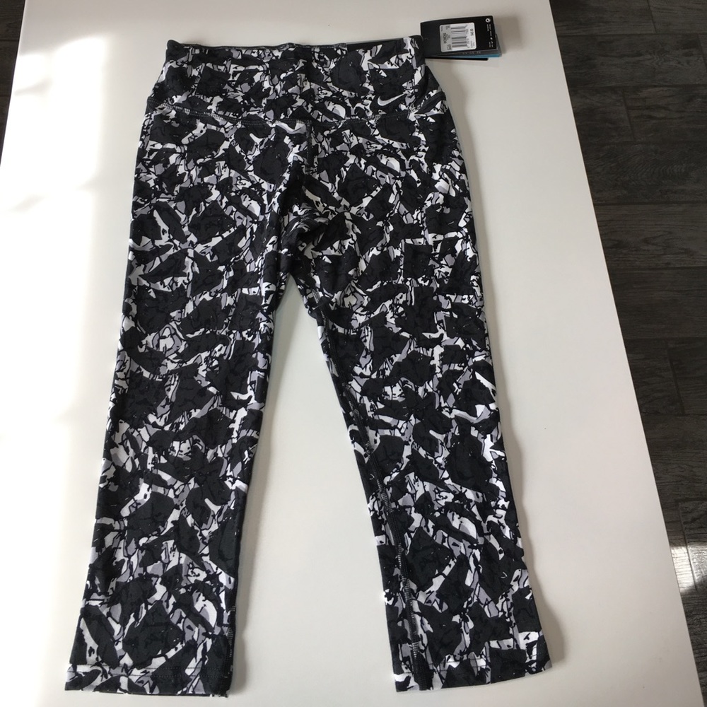 Nike Capris