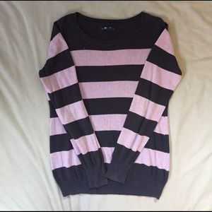 Old Navy Sweater