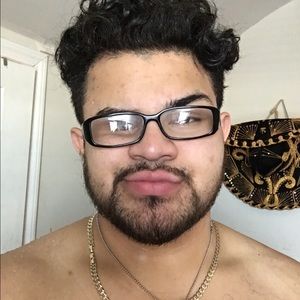 Meet your Posher, Juan