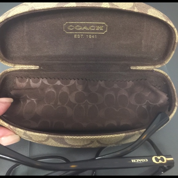 Coach frames and case - Picture 2 of 2
