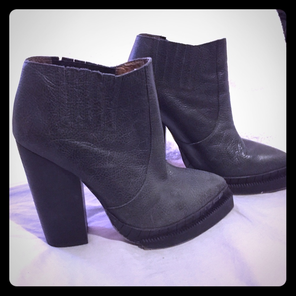 Jeffrey Campbell Leather Booties size 8