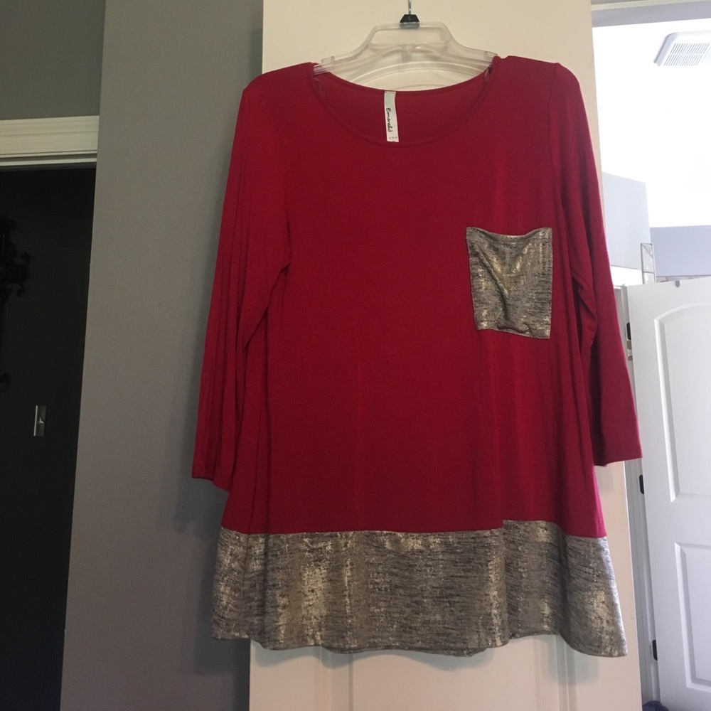 Women's Top