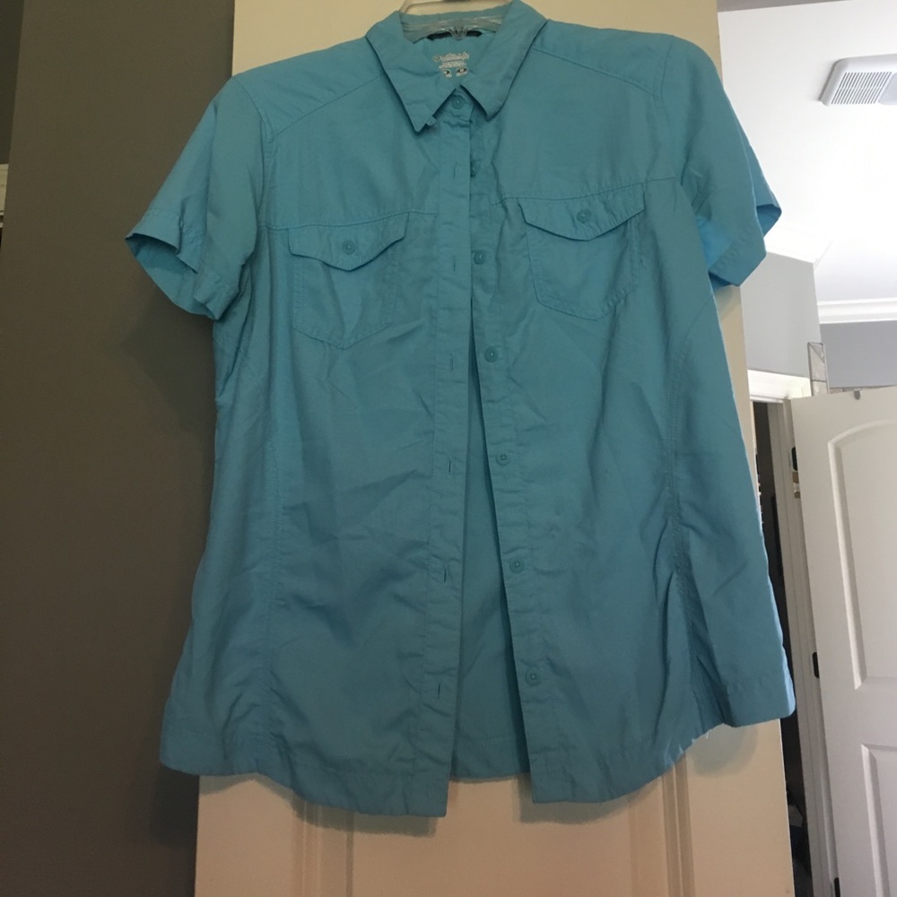 Women's button up top